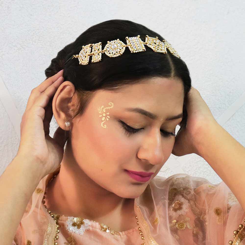 matha patti with Lehenga || sheeshphool hairstyle with lehenga ||  sheeshphool designs - YouTube