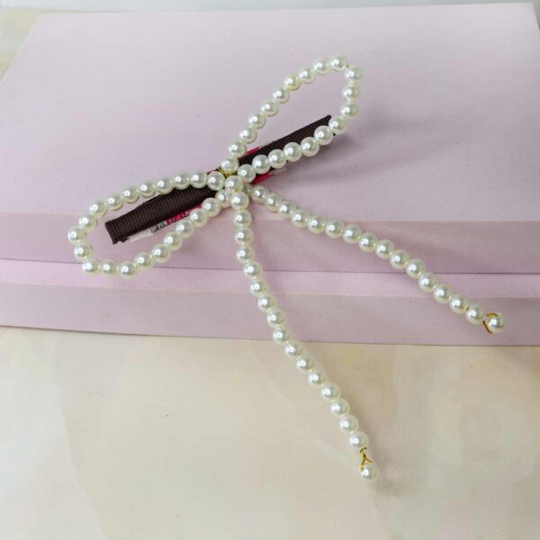 Pearly feminine Bow Hair Clip